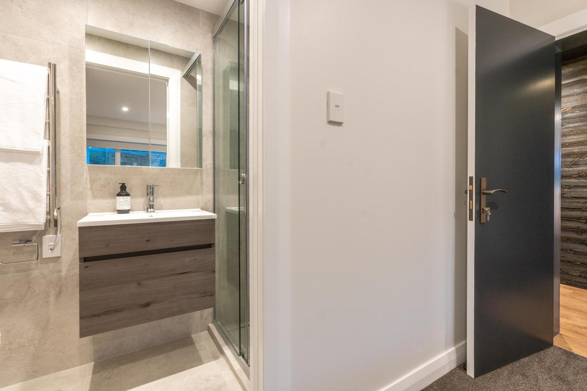 The Village Reserve Boutique Accomodation Auckland Bagian luar foto